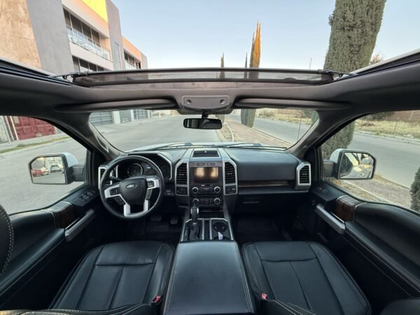 Ford Lobo Lariat 2018 - Imagen 3