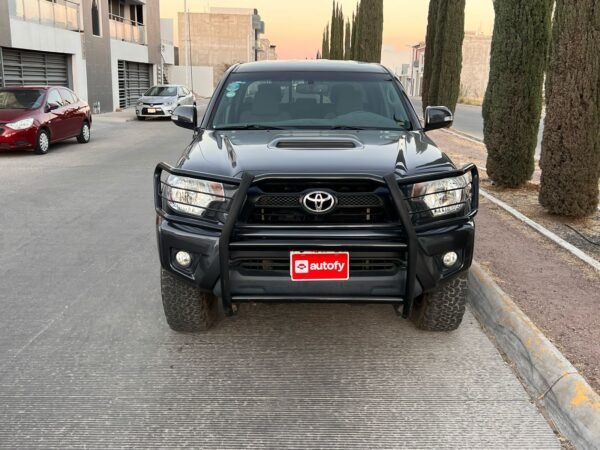 Toyota Tacoma 4x4 2015 - Imagen 4