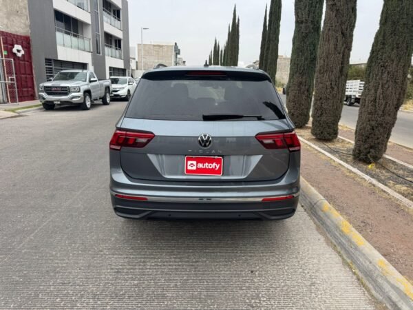 Volkswagen Tiguan Comfortline 2022 - Imagen 5