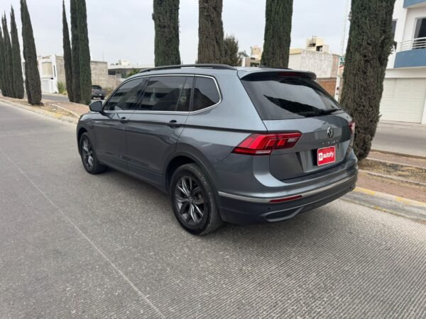 Volkswagen Tiguan Comfortline 2022 - Imagen 6