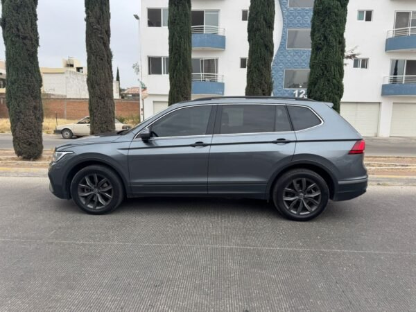 Volkswagen Tiguan Comfortline 2022 - Imagen 7