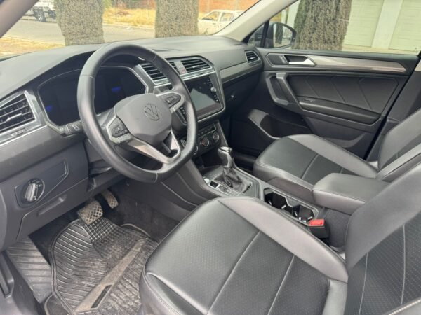 Volkswagen Tiguan Comfortline 2022 - Imagen 9