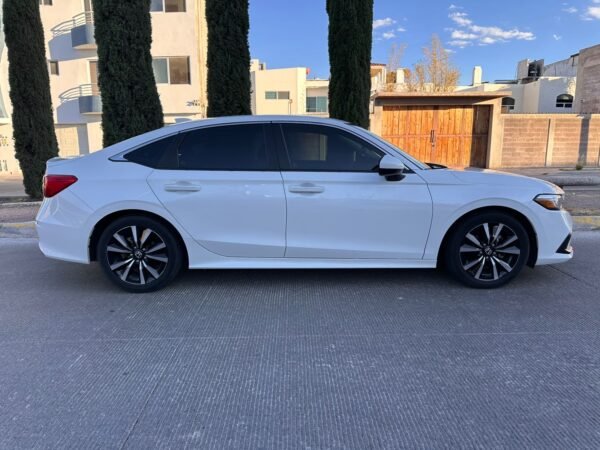 Honda Civic i-Style 2022 - Imagen 11