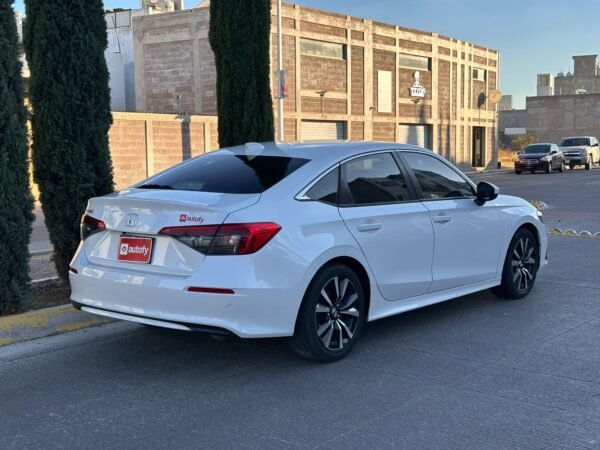 Honda Civic i-Style 2022 - Imagen 6