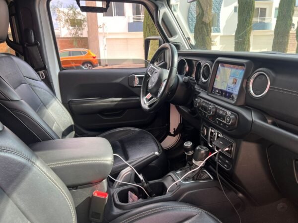 Jeep JT Gladiator Overland 2020 - Imagen 9