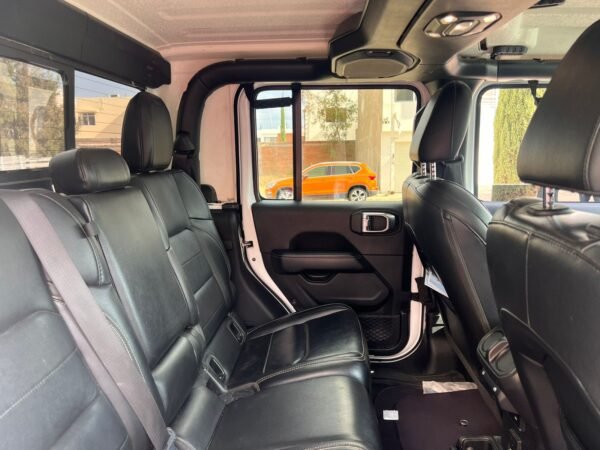 Jeep JT Gladiator Overland 2020 - Imagen 7