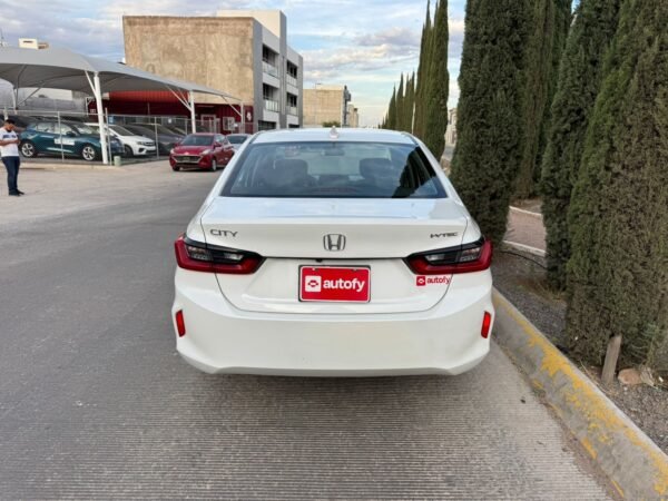 Honda City Touring 2023 - Imagen 2