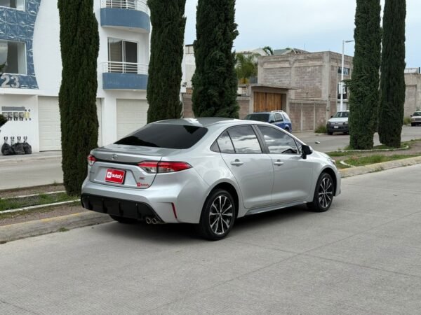 Toyota Corolla SE 2024 - Imagen 4