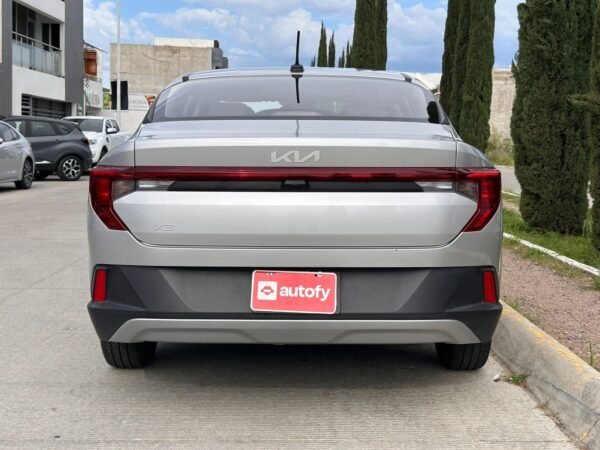 Kia K3 L 2024 - Imagen 5
