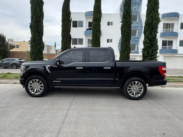 Ford Lobo Limited HEV 2021 - Imagen 3